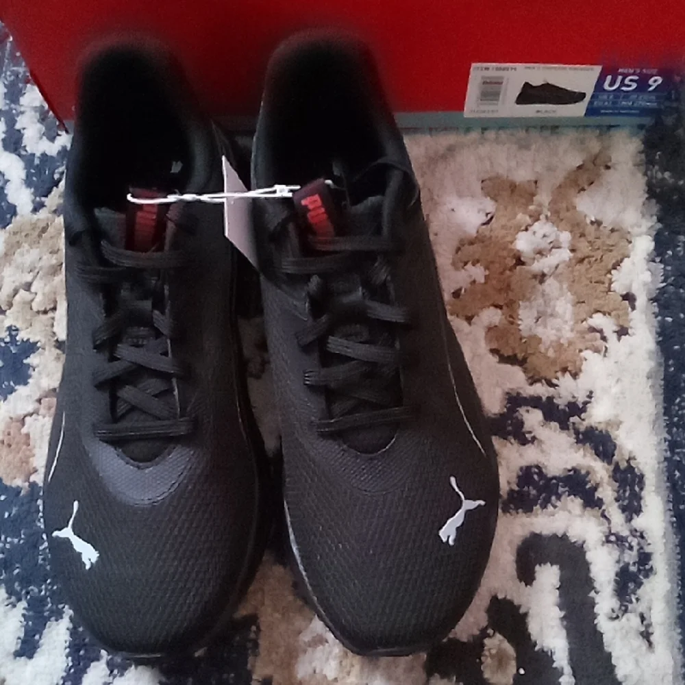 Puma Black Sneakers with White Logo Accents - Picture 3 of 8